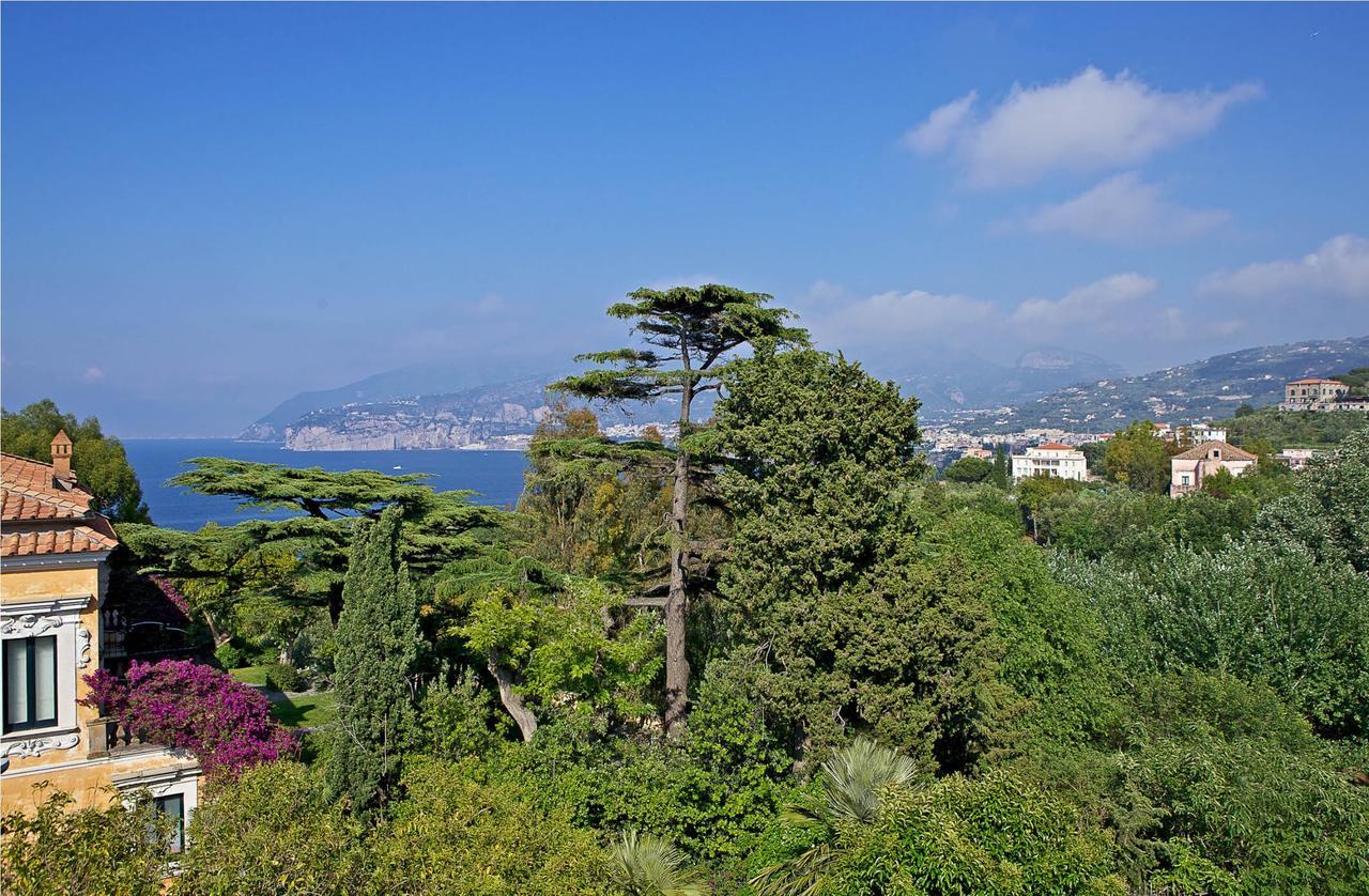 Hotel Spicy Sorrento Ruang foto